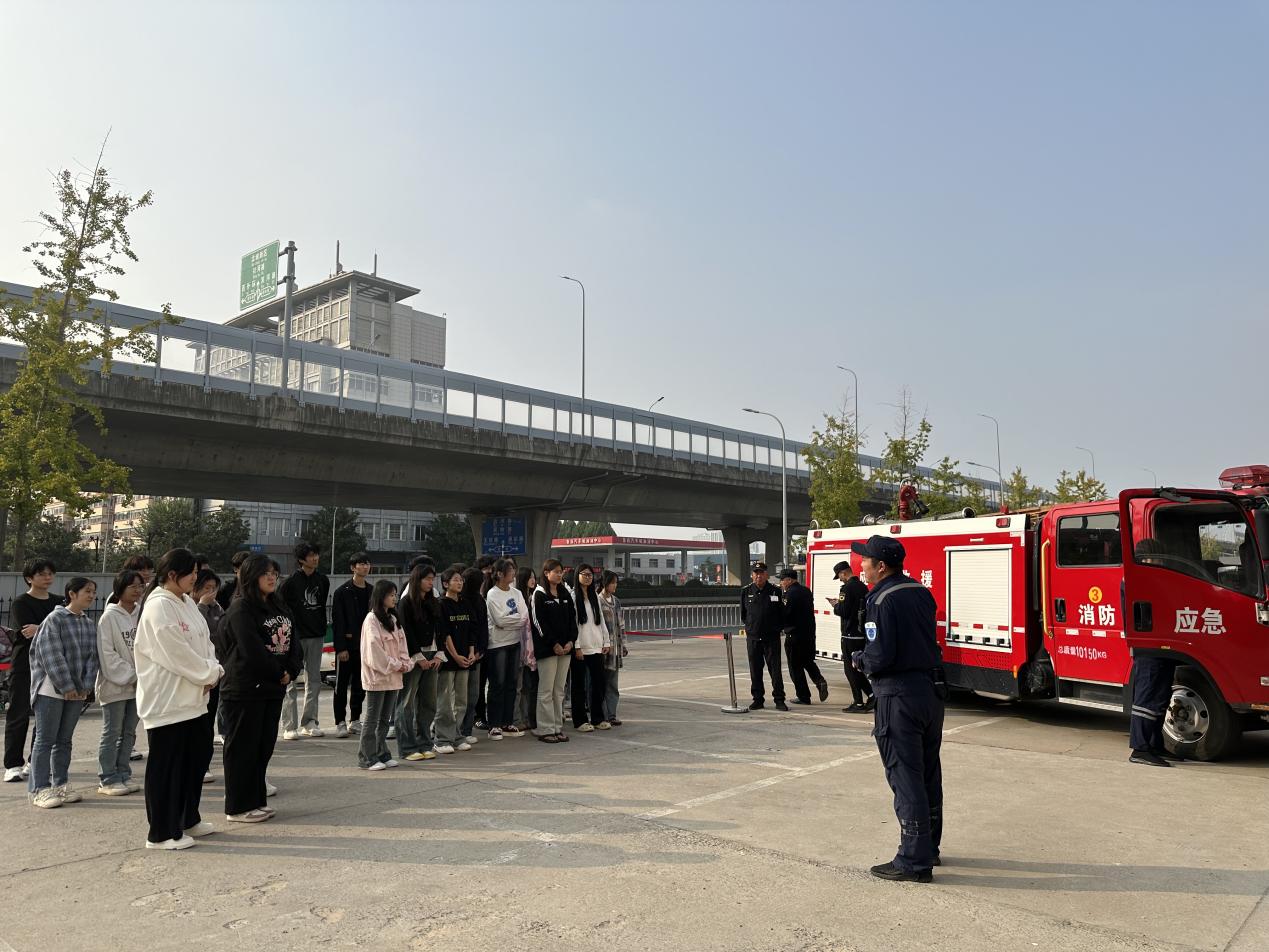 后十社区消防安全培训在桃李教育展开