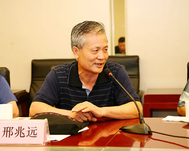 源生根脉与社会伦理深层对话———观赏电影《感恩号·大篷车》